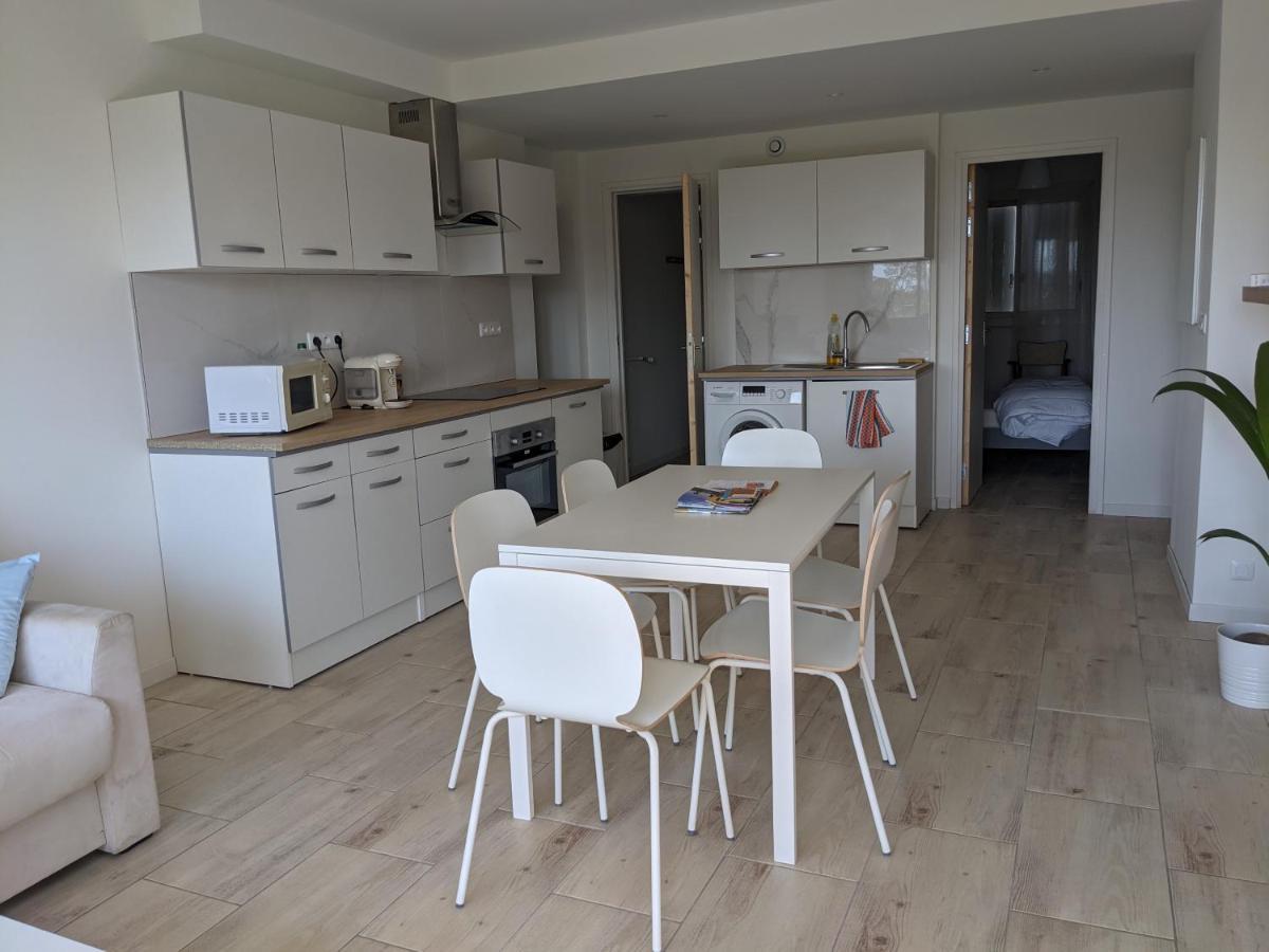 Superbe T2 Proche Des Plages Et Des Commerces Hyères Exterior foto
